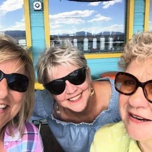 Meet your Posher, Donna